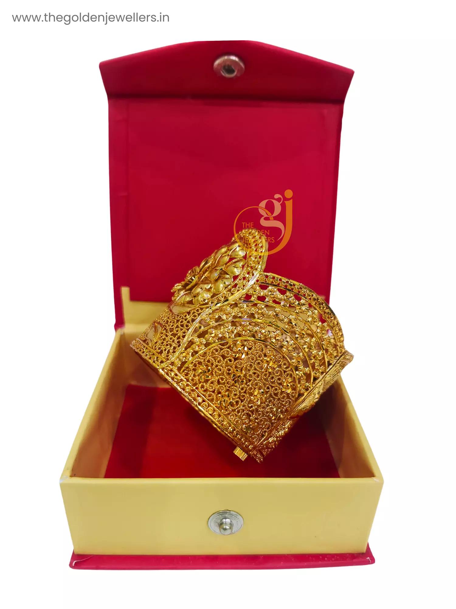 The Golden Jewellers - Chur Hand Jewellery