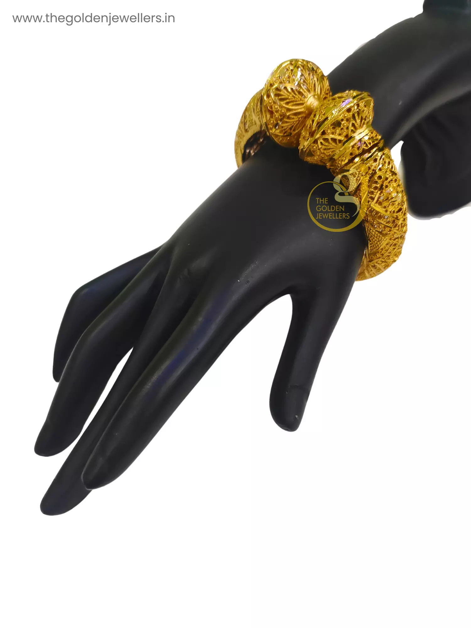 The Golden Jewellers - Chur Hand Jewellery