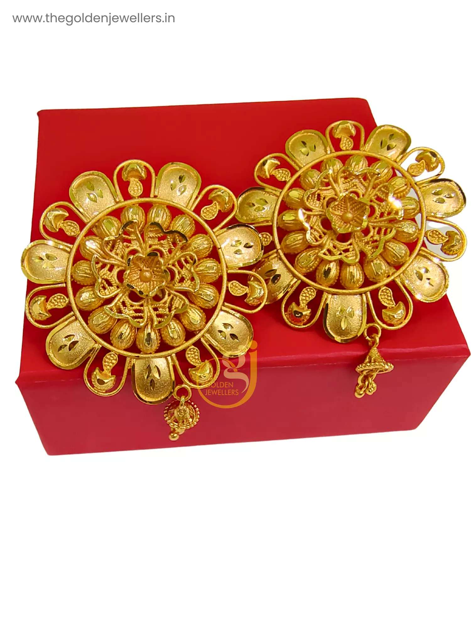 Gold Plated Floral Stud Earrings (Kan Pasha) - Kouri Jewels's Trending Pujo Collection