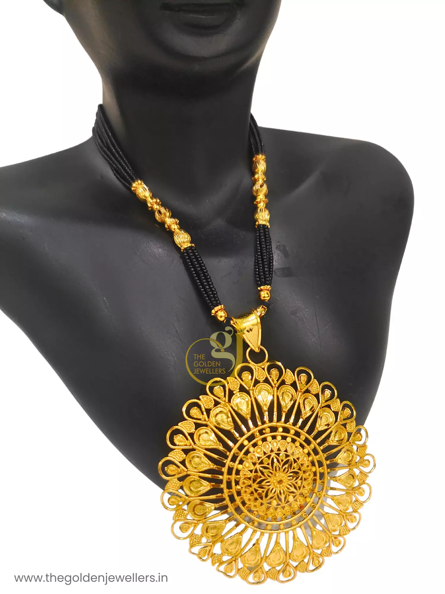 The Golden Jewellers - Pendant Set Necklace