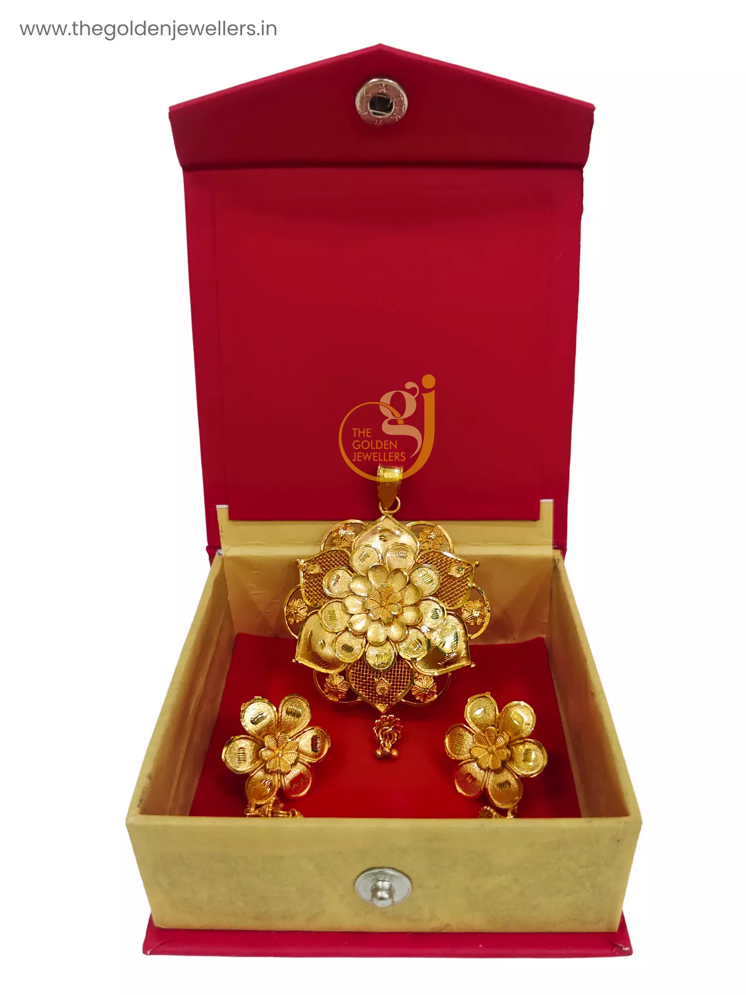 Gold Plated Pendant And Earrings Set - Design 4