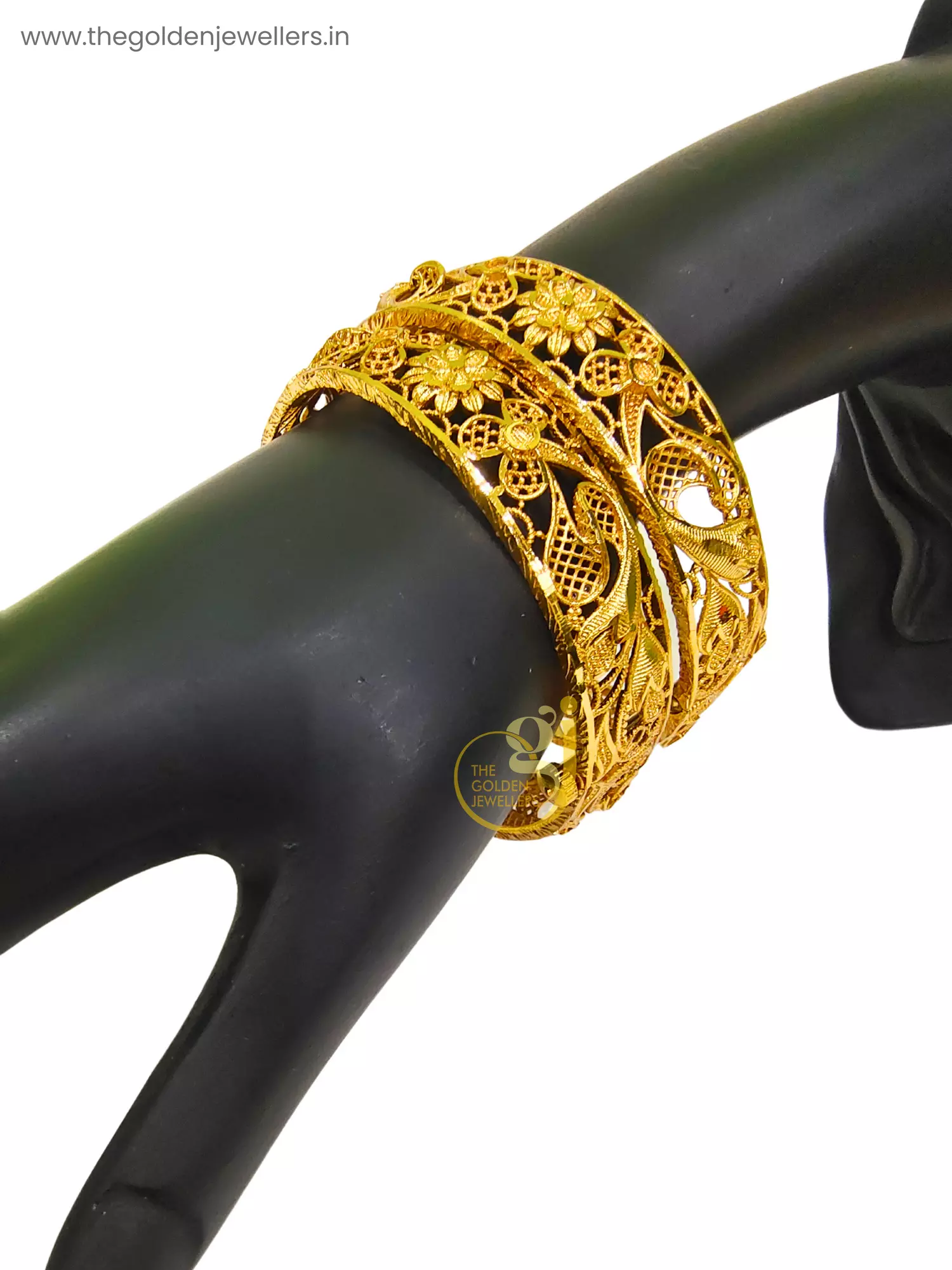 The Golden Jewellers - Chur Hand Jewellery