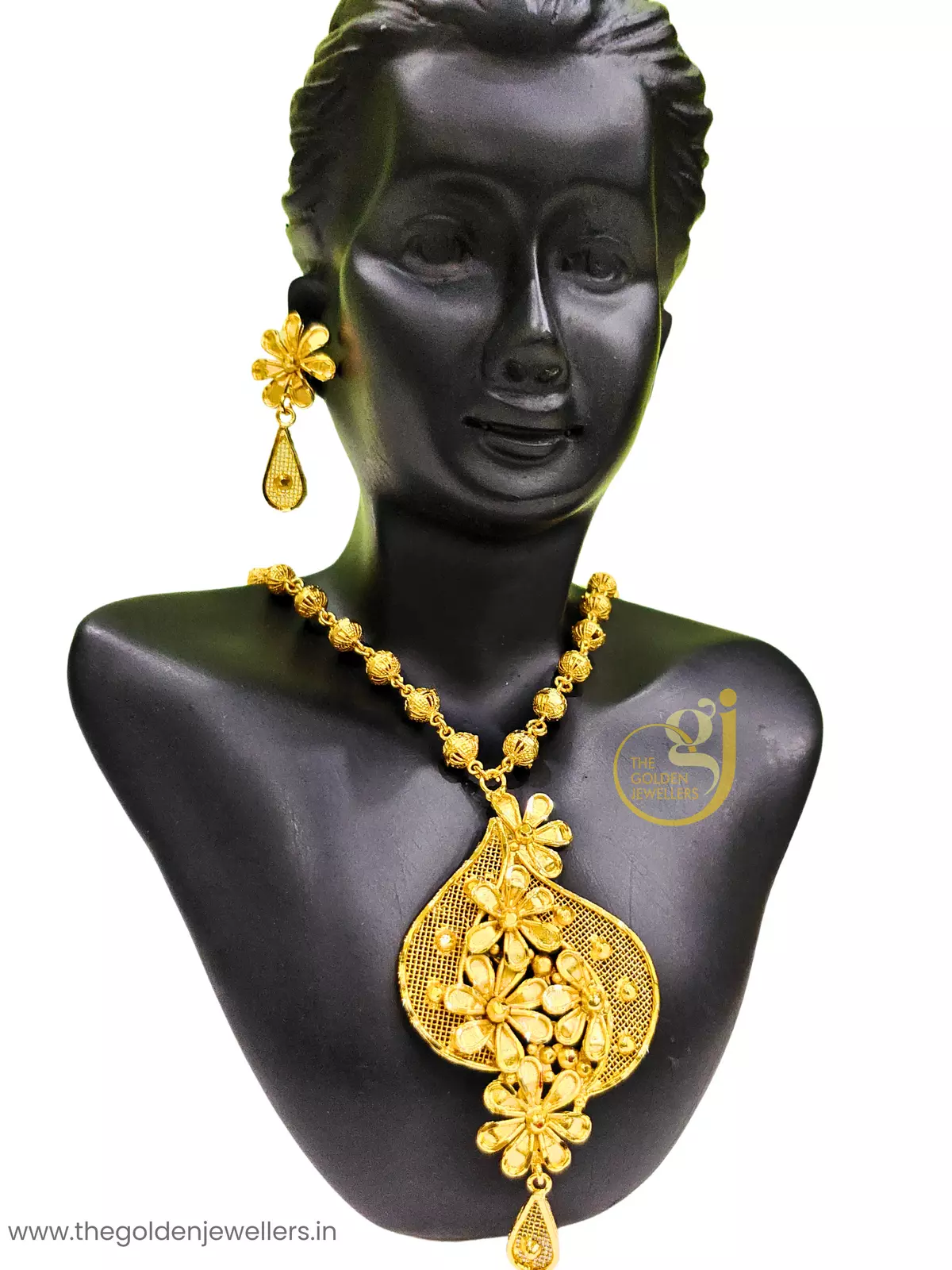 The Golden Jewellers - Pendant Set Necklace