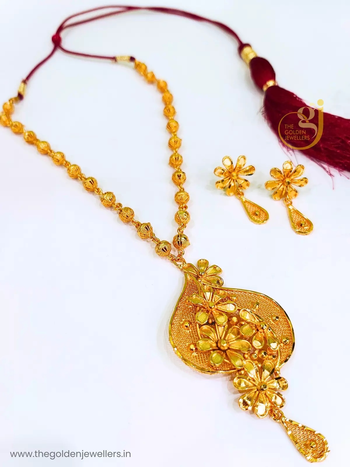 The Golden Jewellers - Pendant Set Necklace