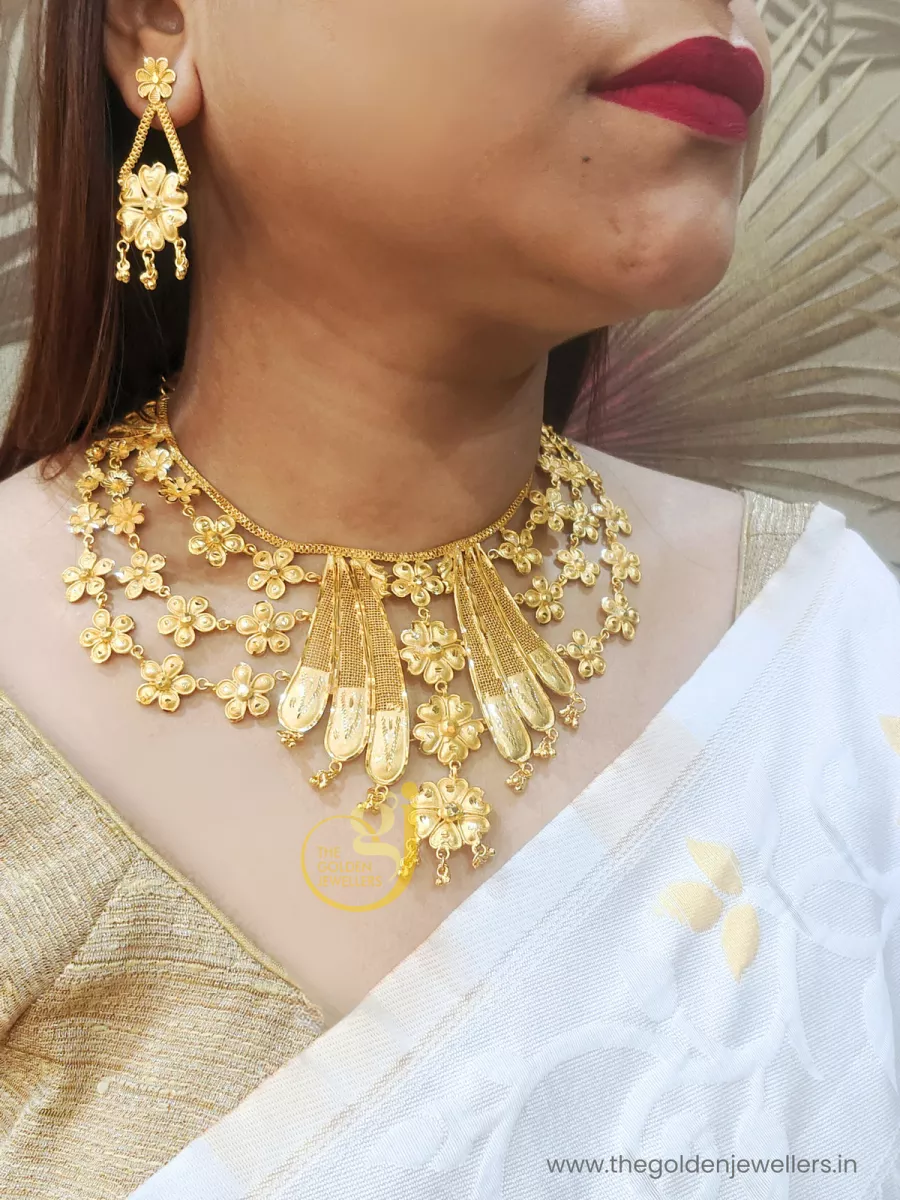 The Golden Jewellers - Necklace Necklace
